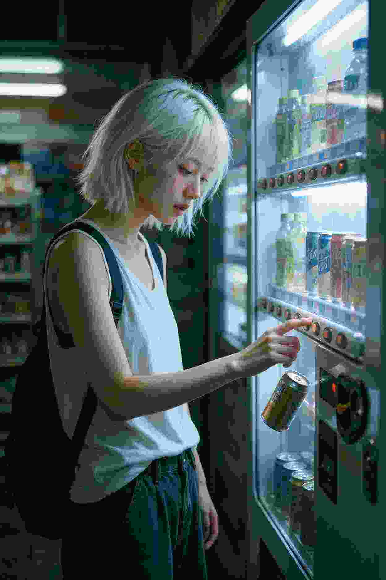 银锭桥边 剧照
